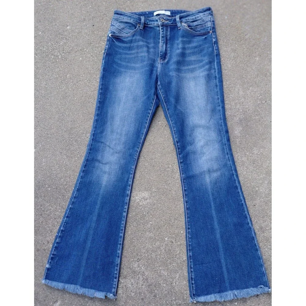 KanCan Bell Bottom Jeans Womens 30 Blue Denim Back Seam Split Hem Frayed